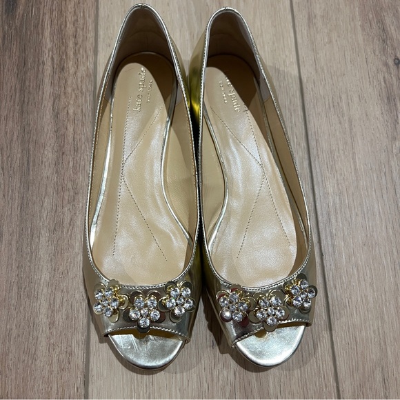 kate spade Shoes - Kate Spade Gold Floral Embellished Ballet Flats Size 8